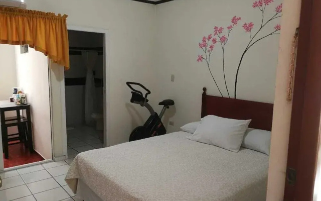 Hotel Villa Serena San Benito