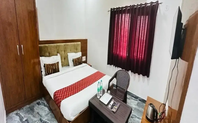 Hotel Sunrise Palace Udaipur