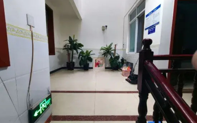 Jinggang Hotel