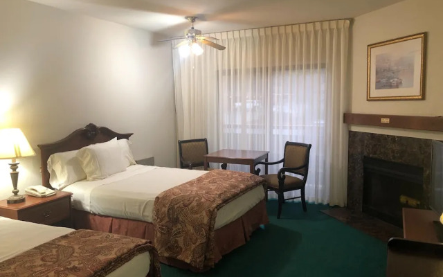 Monarch Resort