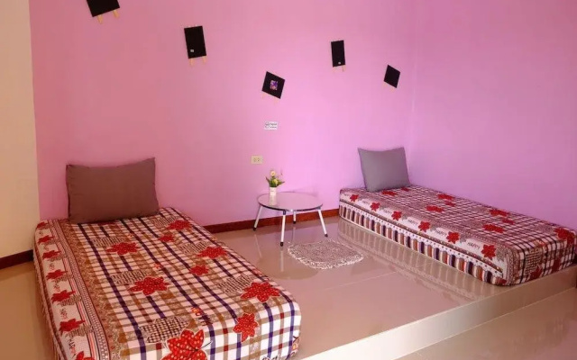 Khom Kaew Resort