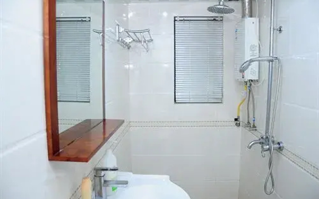 Shenzhen She & He Apartment