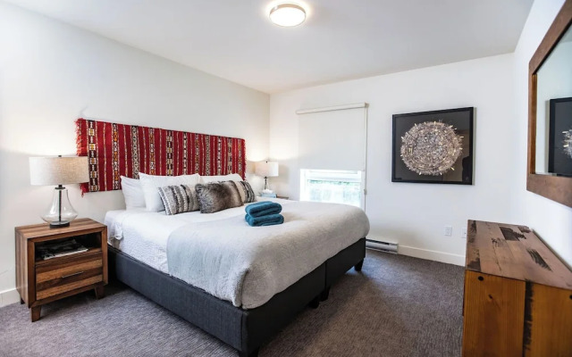 L'Austin Rêve by Revelstoke Vacations