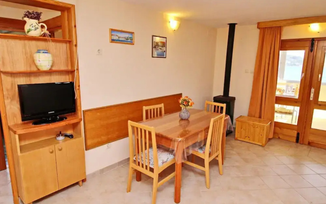 Holiday Home Katica - One Bedroom Holiday Home With Terrace and Sea View