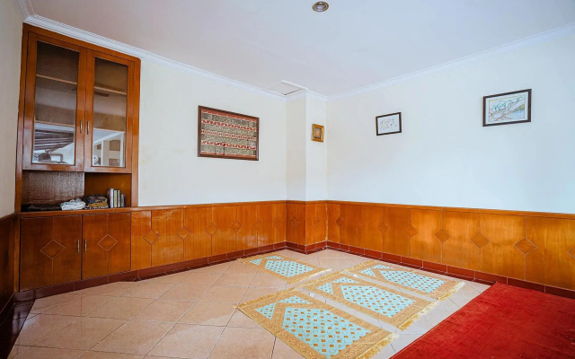 The Priangan Hotel I Yos Sudarso
