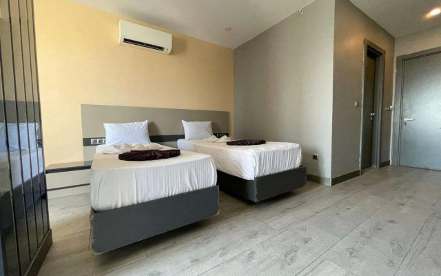 Agora Royal Residence