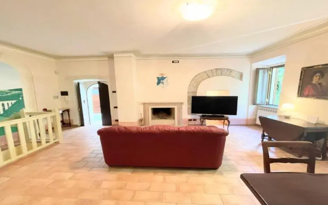 Traditional Town House Central Spoleto - car Unnecessary - Wifi - Sleeps 10