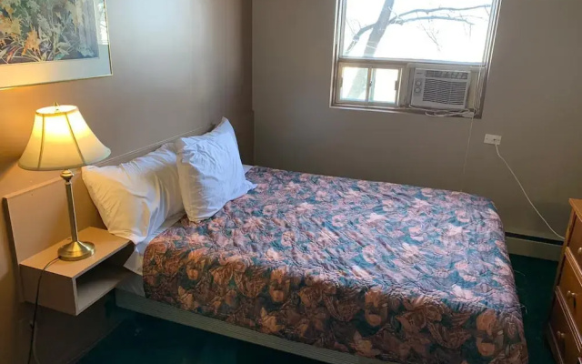 Vivian Motor Hotel