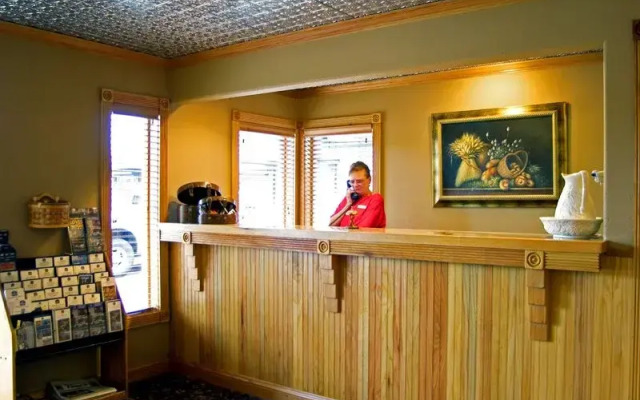 Terrace Park Inn