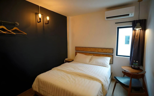 Brick Box Hotel