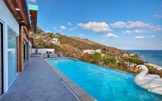 Luxury St Croix Home w/ Oceanfront Pool & Views