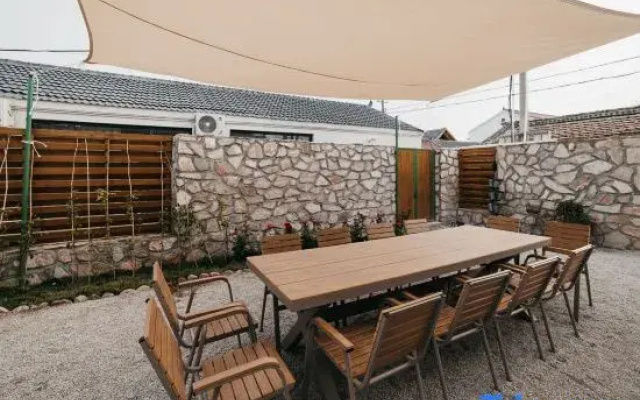 Beijing Yiheli Homestay (Yanqing Longqing Gorge)