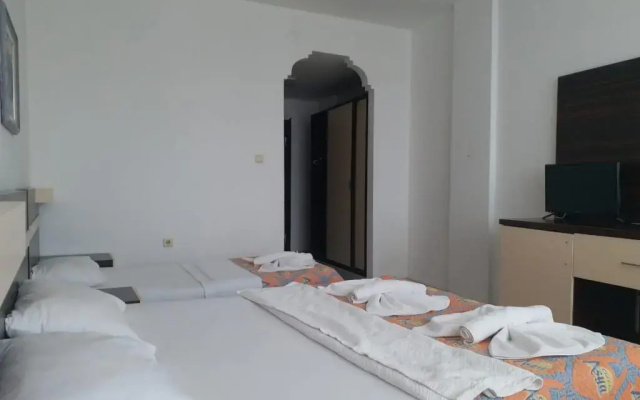 Grand Hotel Avci Karaburun
