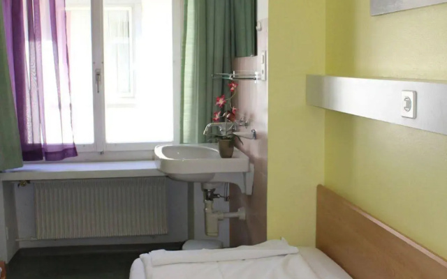 Hotel Zak - Hostel