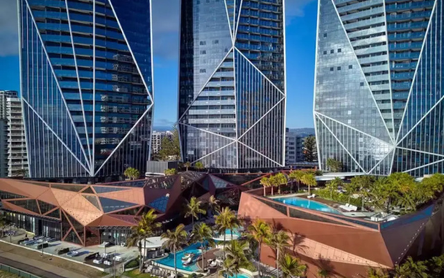 Jewel Residence Luxury Surfers Paradise Apartment With Shared Pool