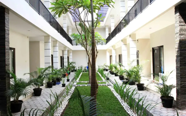 D'paragon Pelem Kecut