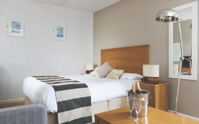 Harbour Inn