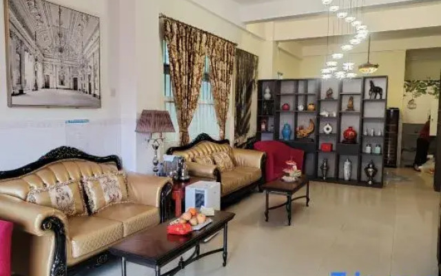 Shenzhen Fangcun Courtyard Homestay (Judiaosha Yangmeikeng Branch)