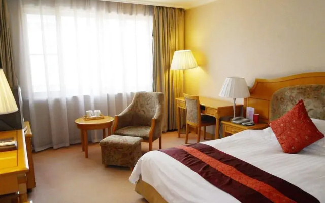 Juna liangxi hotel