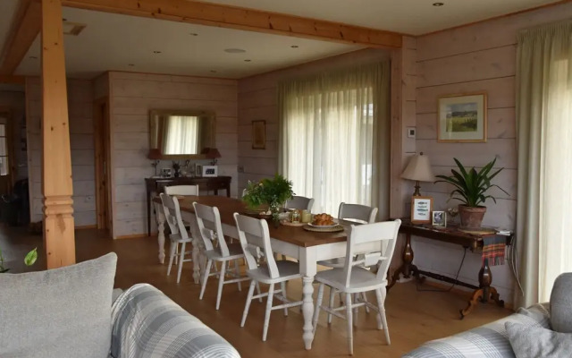 Netherton Farm Lodge