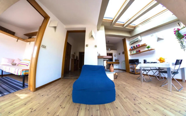 Settesanti Vintage Attic