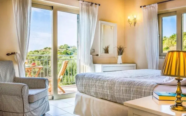 Villa Louloudia