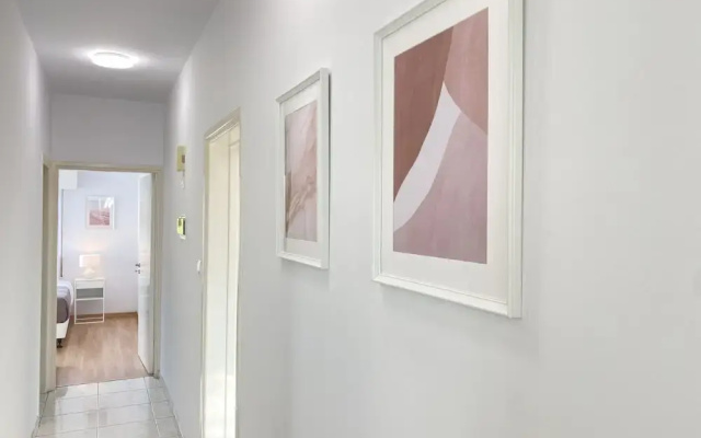 Phaedrus Living Town Flat Stephania 302