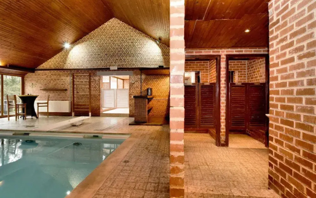 Durbuy Forest Villa With Pool