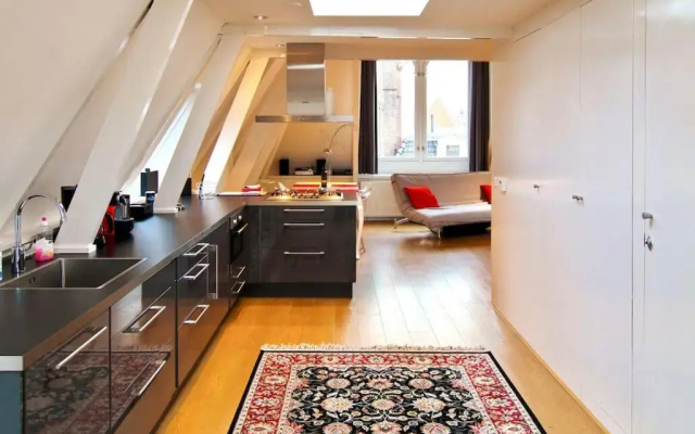 Loft 6