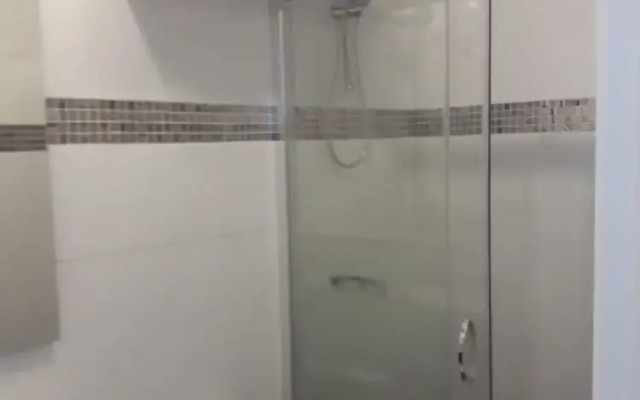 White Goose Apartment in Madrid