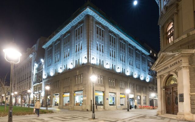 Hotel Capital вид на фасад