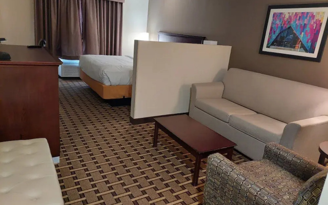 Sonesta Essential Hotels Overland Park