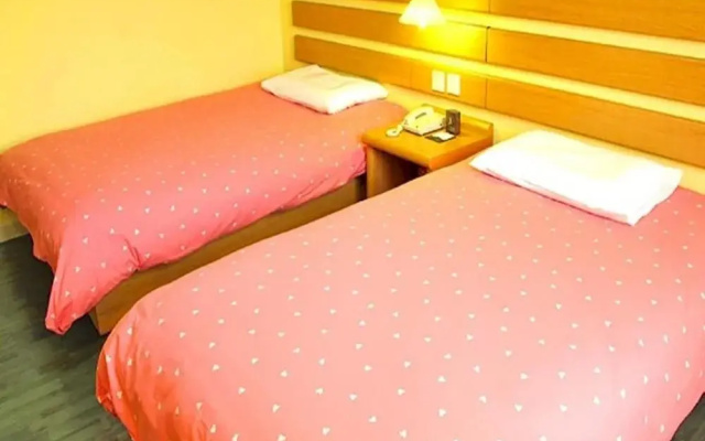 Home Inn Qiqihar Longhua Road Dashang Xinmate