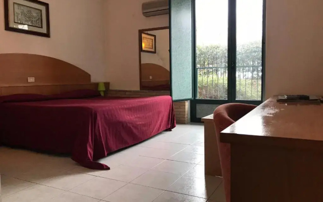 Ascot Lodging