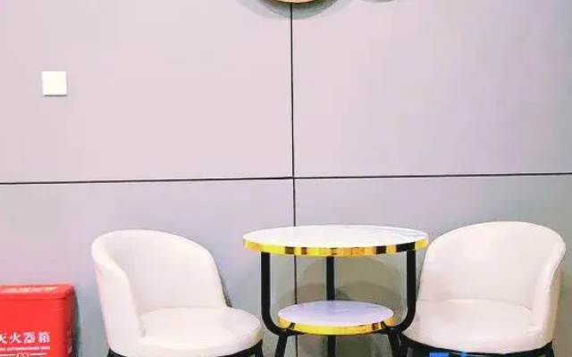 Hengyang Shiqi Private Cinema Homestay (Hengyang Normal University)