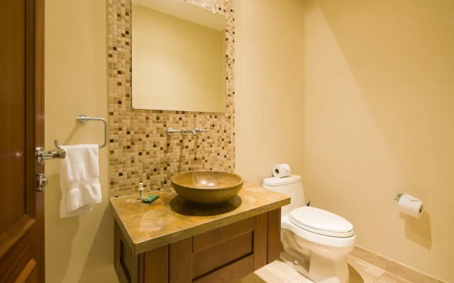 Ocean View Luxury Condo at Reserva Conchal A18