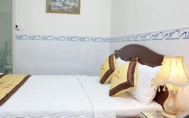 Hung Anh Hotel