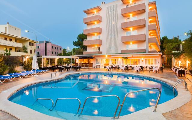 Sky Senses Hotel вид на фасад