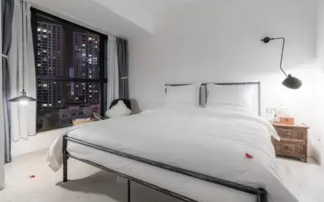 Su Jiu Apartment