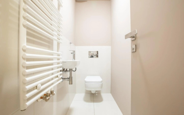 Royal Residence Apartment in the Heart of Prague