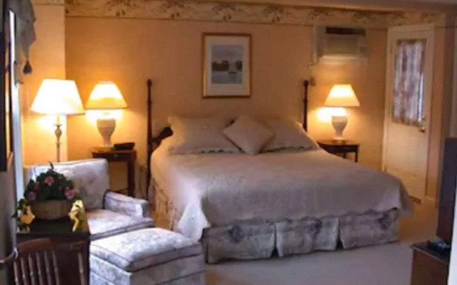Americas Cup Inn