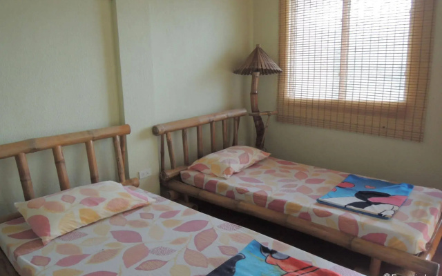 Moalboal Beach Resort