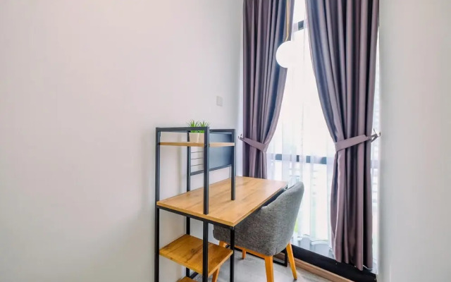 Nice And Enjoy Studio At Sudirman Suites Apartment