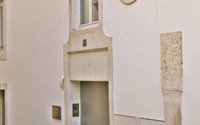 Апартаменты Lisbon Five Stars Apartments Combro 77 вид на фасад