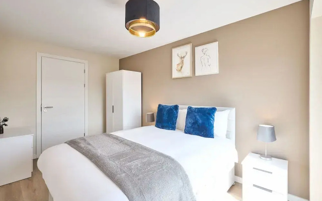 Host Stay Richmond Place 307