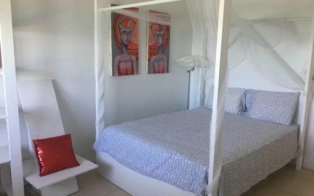 Art Retreat Bahamas