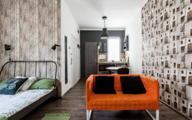 BpR Colorist Apartments