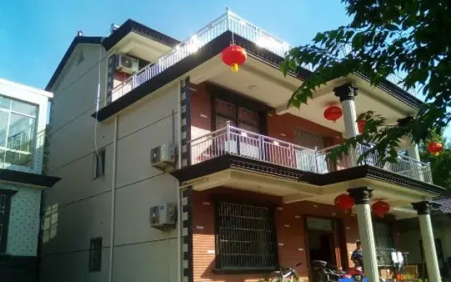 Zhuhai Inn, Jixian County