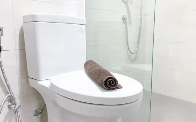 Homey And Warm 1Br At Ciputra International Apartment