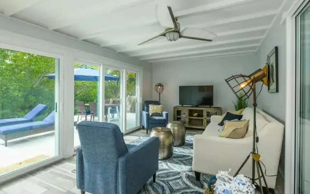 Bamboo Bungalow